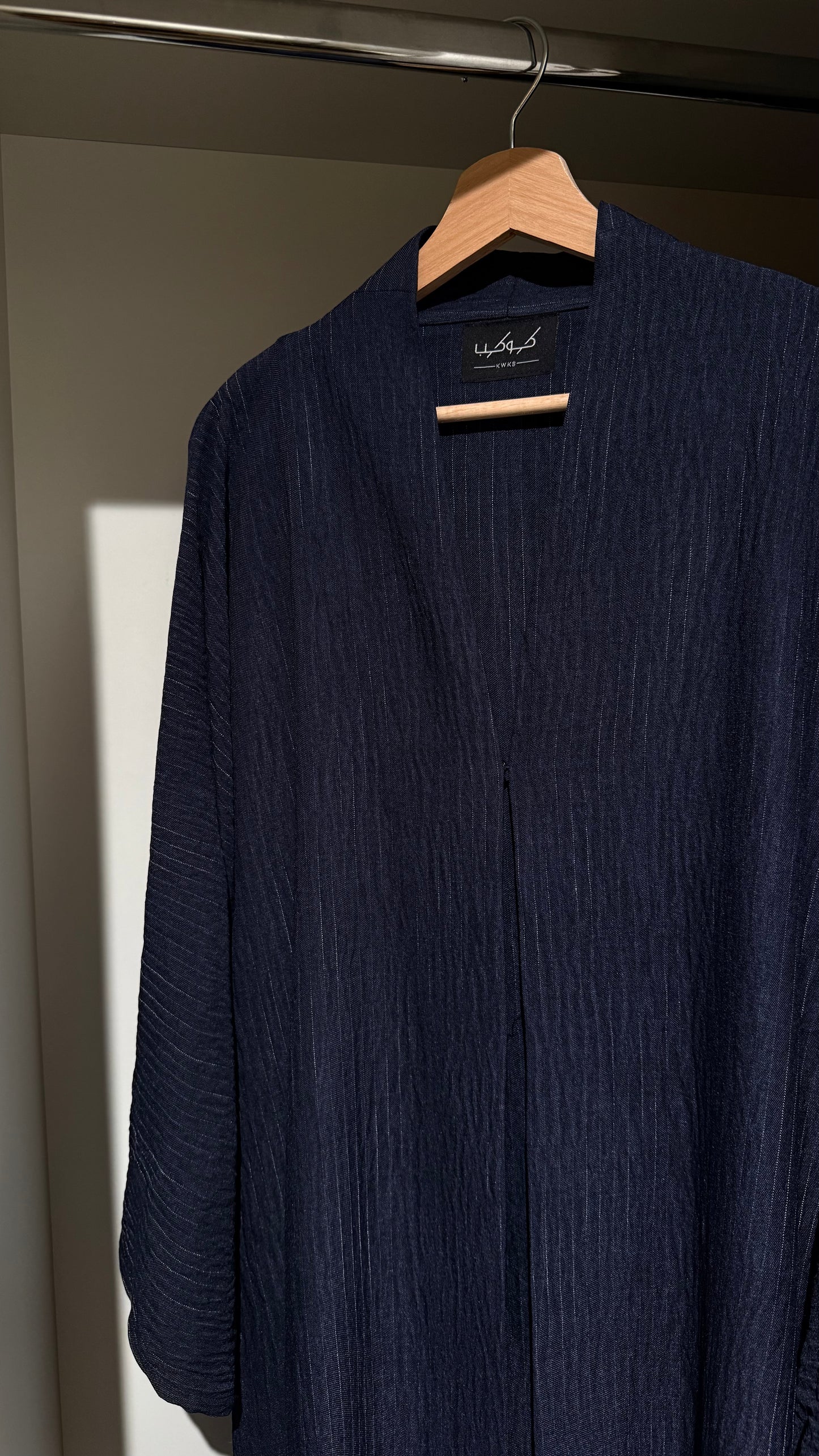 Linen Lines in navy
