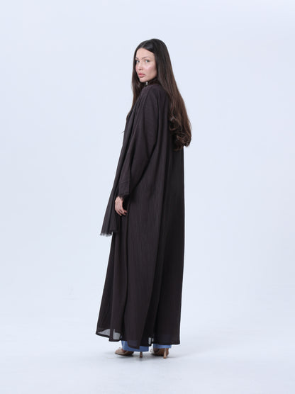 Oia in Brown